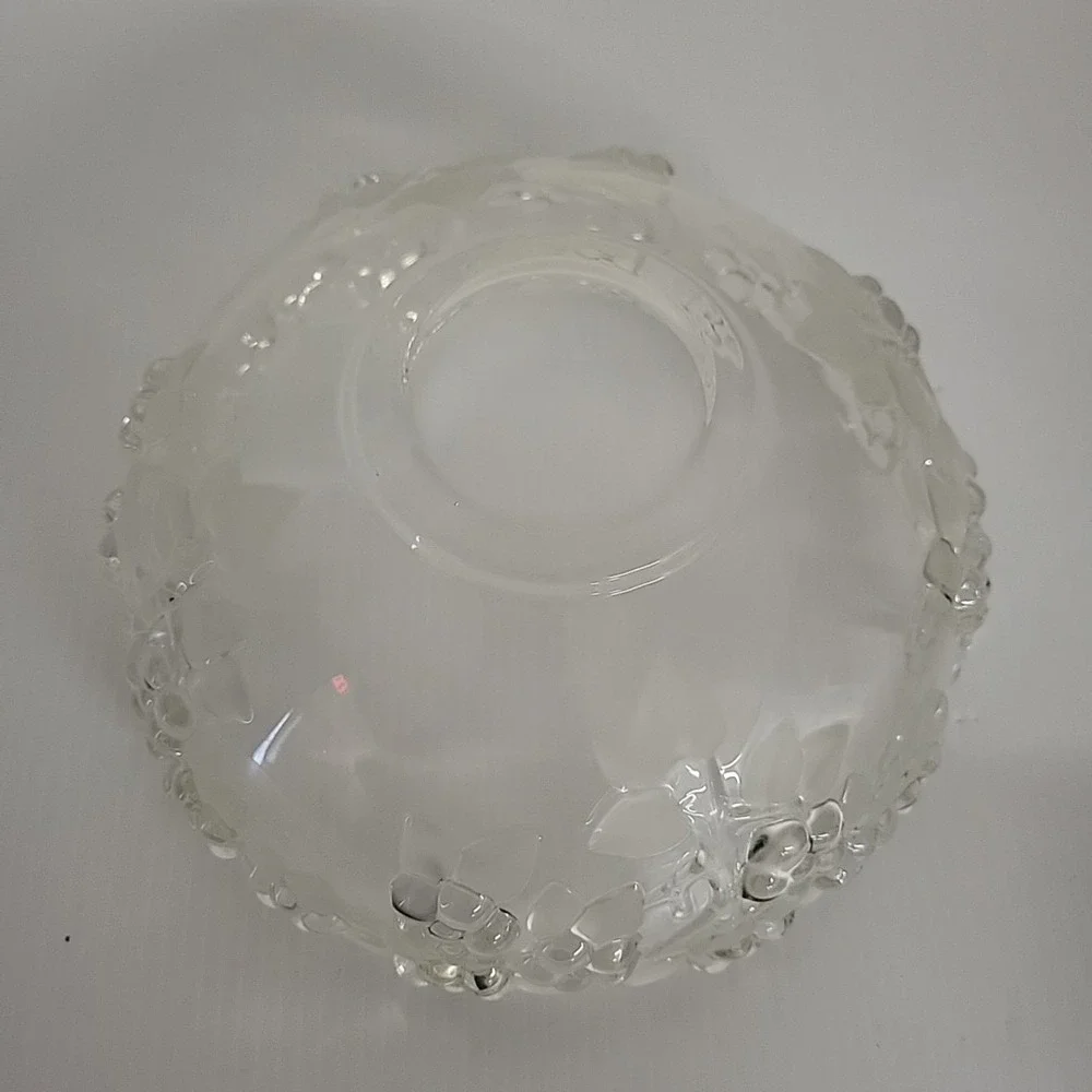 Vintage Mikasa Clear Glass Carmen Flower Round Salad‎ Bowl